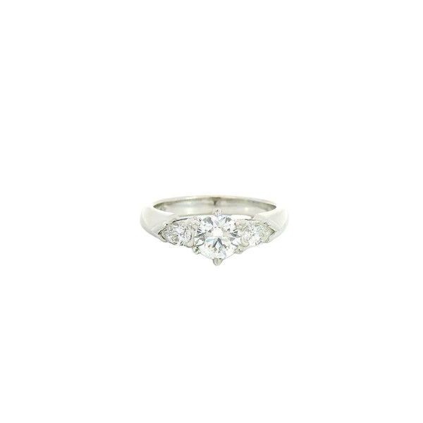 18ct white gold diamond engagement ring